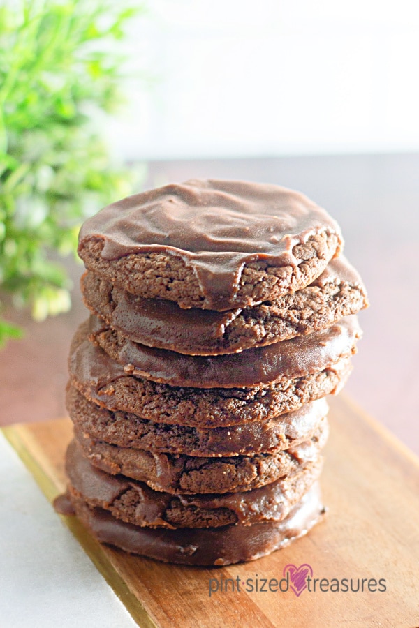 Texas Sheet Cake Cookies · Pint-sized Treasures